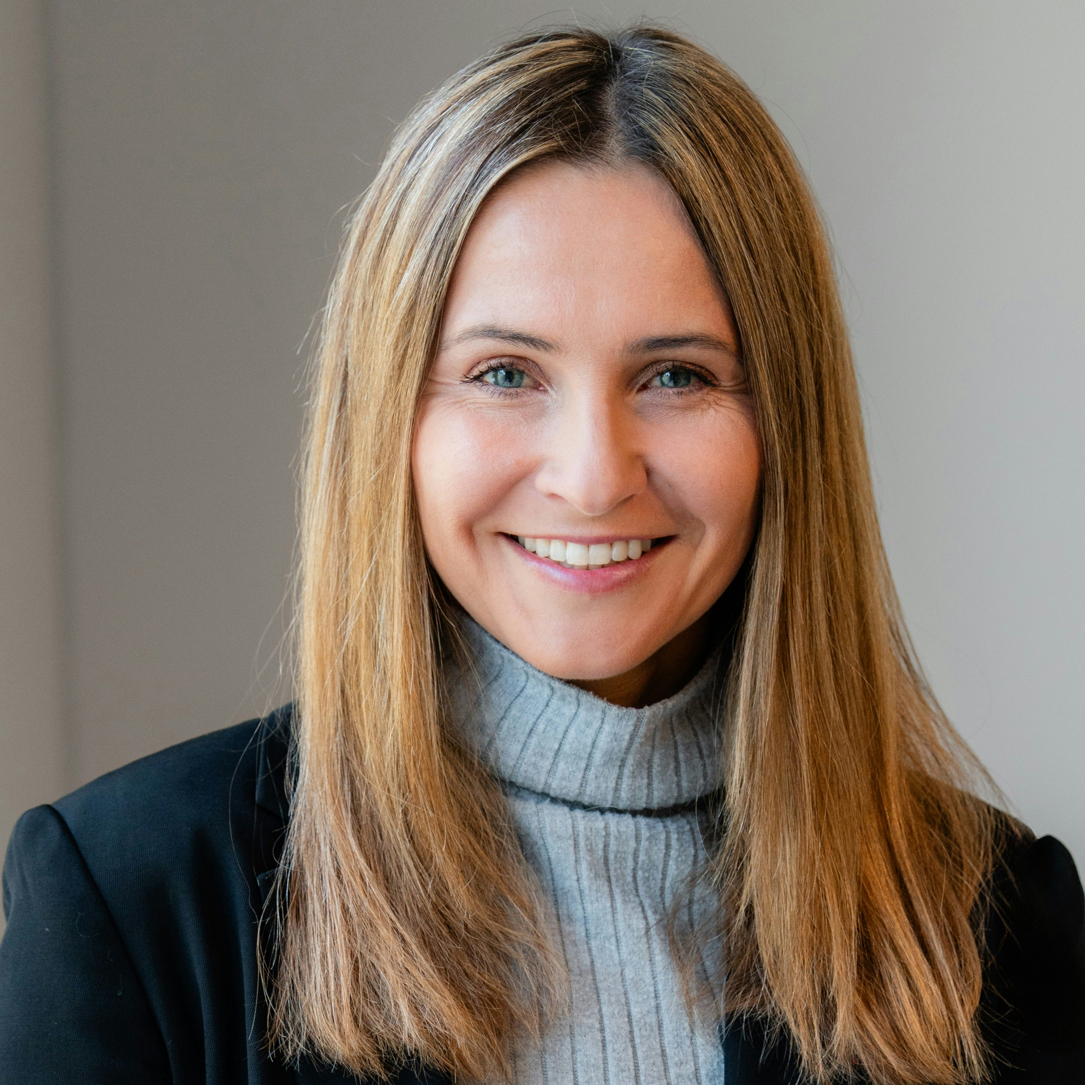 Portrait Marina Wallner, Abteilungsleiterin Finanzierung und Immobilienmanagement und Prokuristin Josef Rädlinger Projektentwicklung GmbH