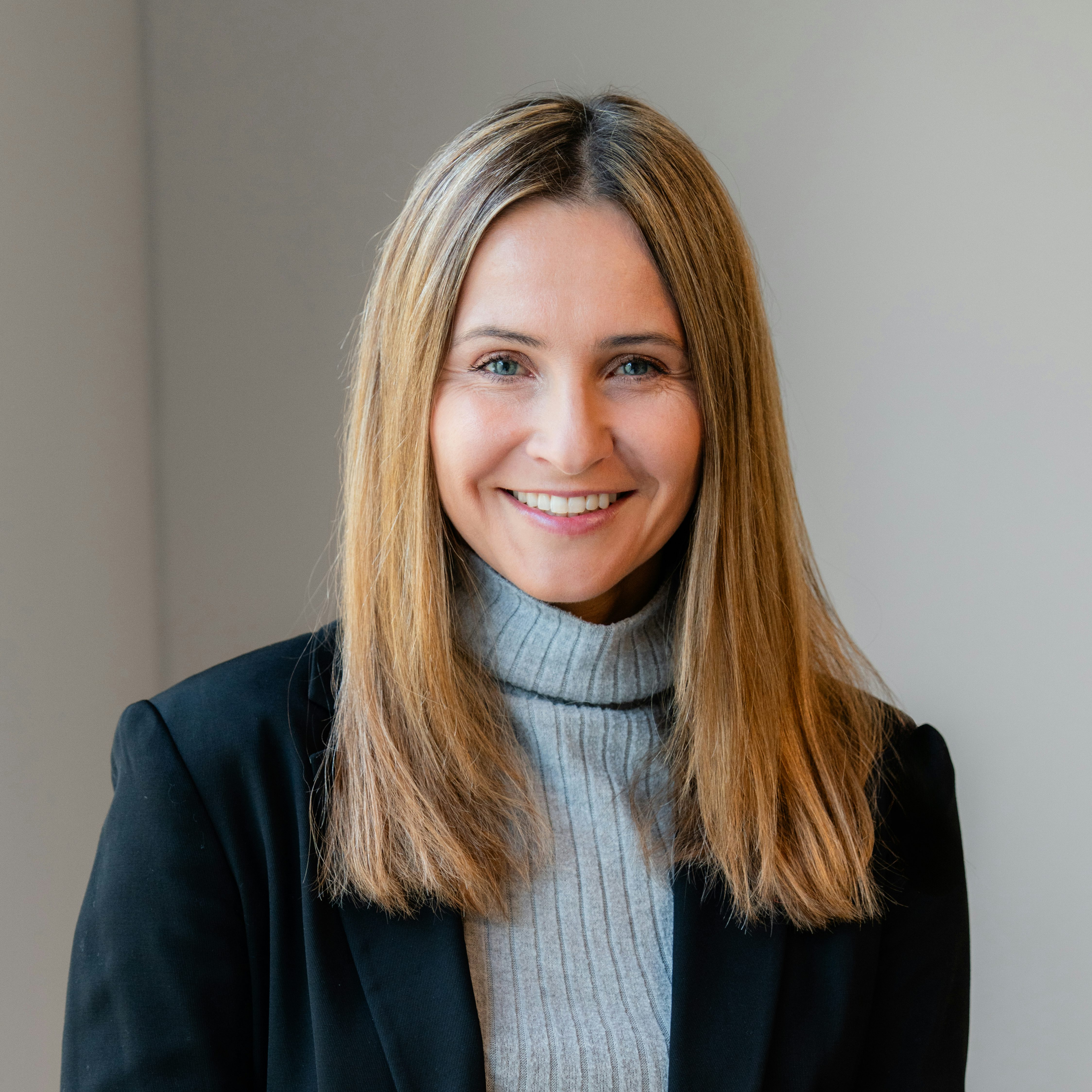 Portrait Marina Wallner, Abteilungsleiterin Finanzierung und Immobilienmanagement