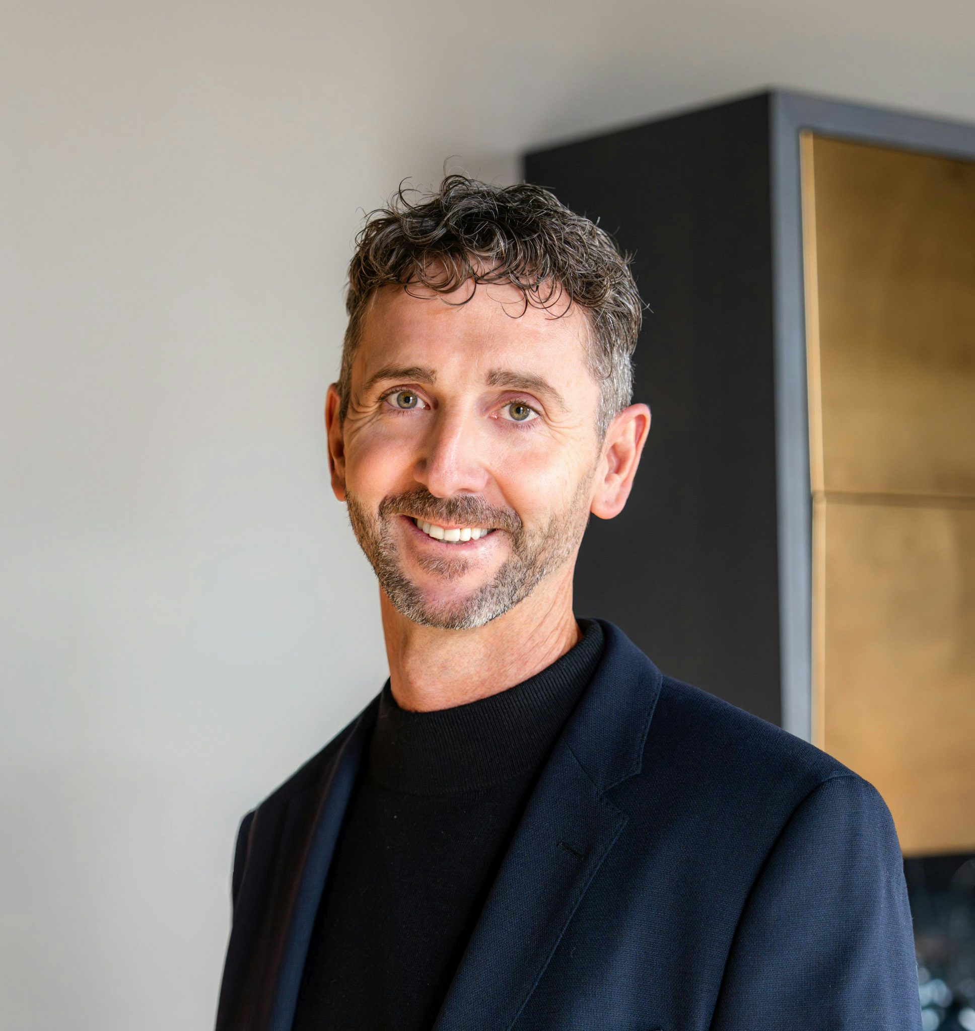 Portrait Markus Heigl, Geschäftsführer Josef Rädlinger Fertigteile GmbH, Bereichsleiter Infrastruktur Regional / Hochbau, Josef Rädlinger Bauunternehmen GmbH