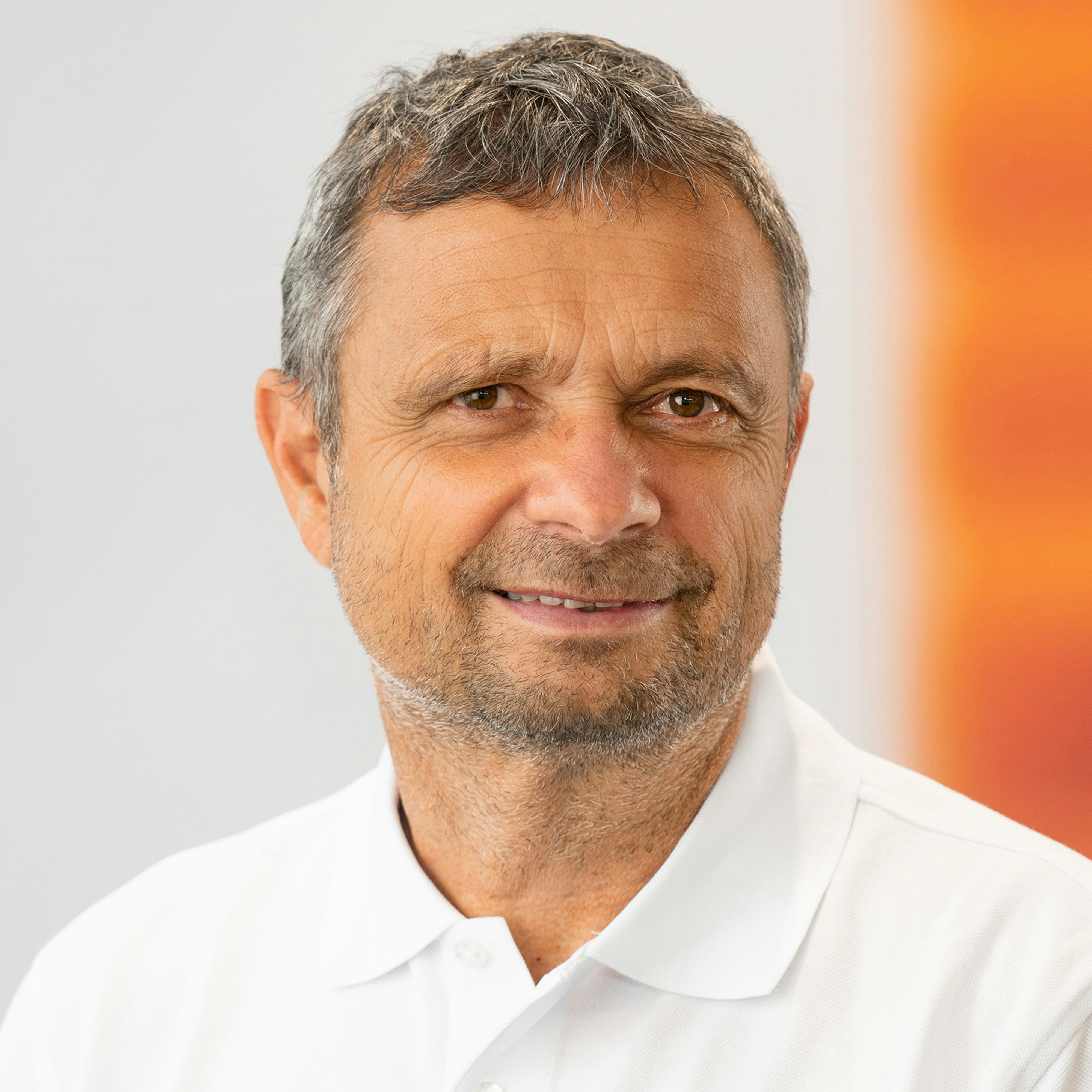 Portrait Peter Friedrich, Abteilungsleiter Kanal- und Rohrleitungsbau, Josef Rädlinger Ingenieurbau GmbH