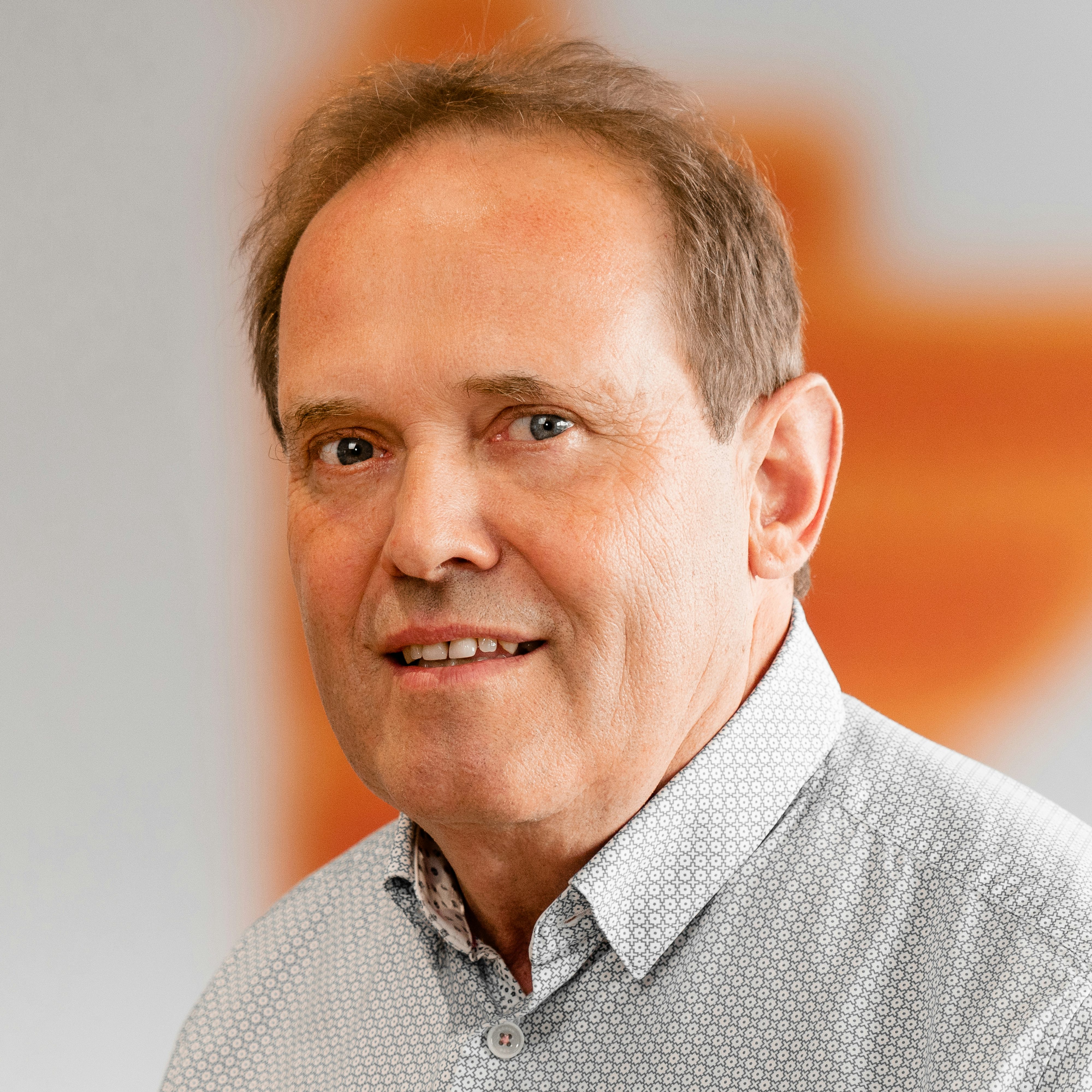 Portrait Peter Hain, Abteilungsleiter Hochbau, Josef Rädlinger Bauunternehmen GmbH