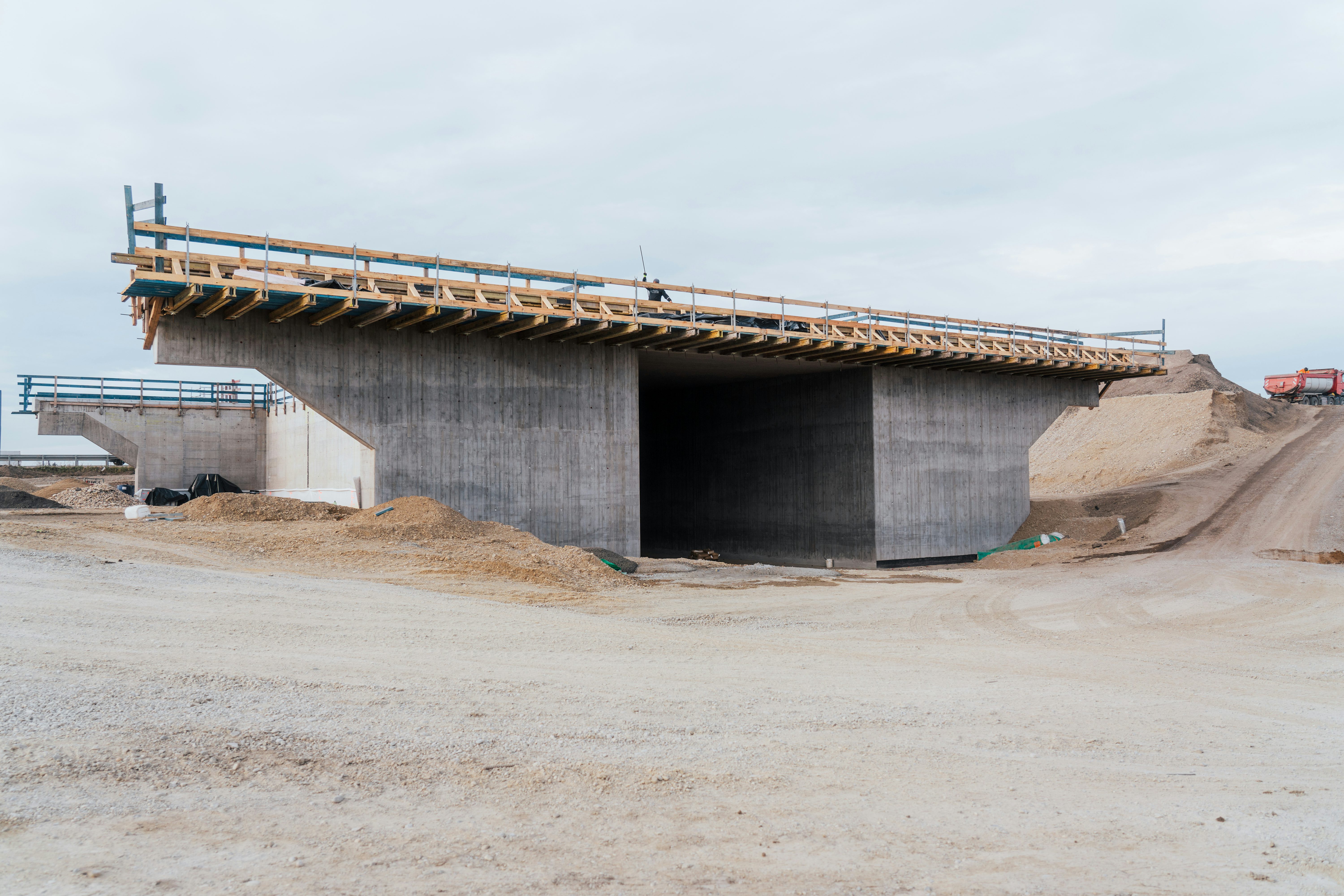 Vierspuriger Ausbau der A94, Malching-Pocking: Baustelle Brücke