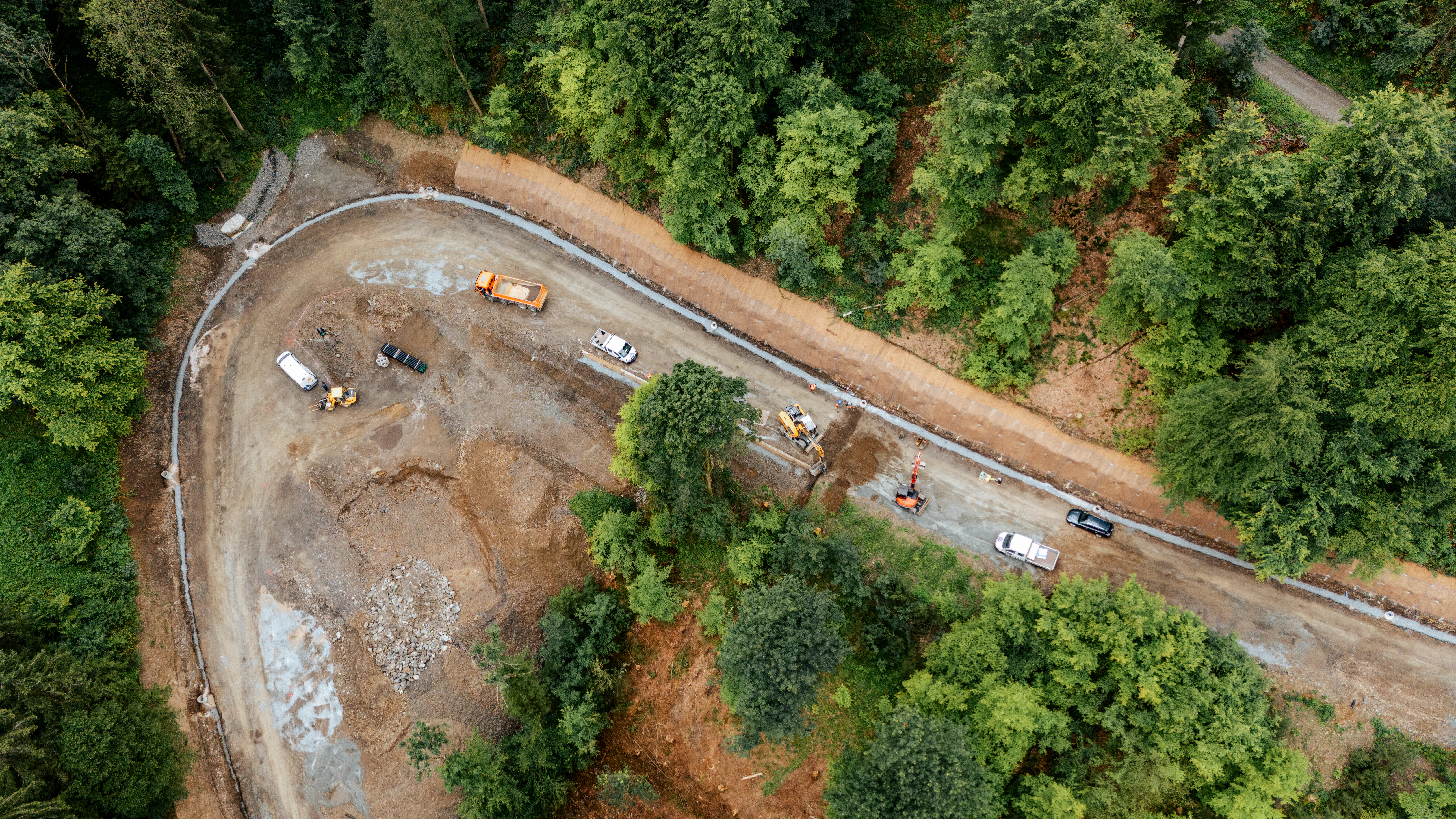 Bauarbeiten an der neuen Kreisstraße bei Wallenfels