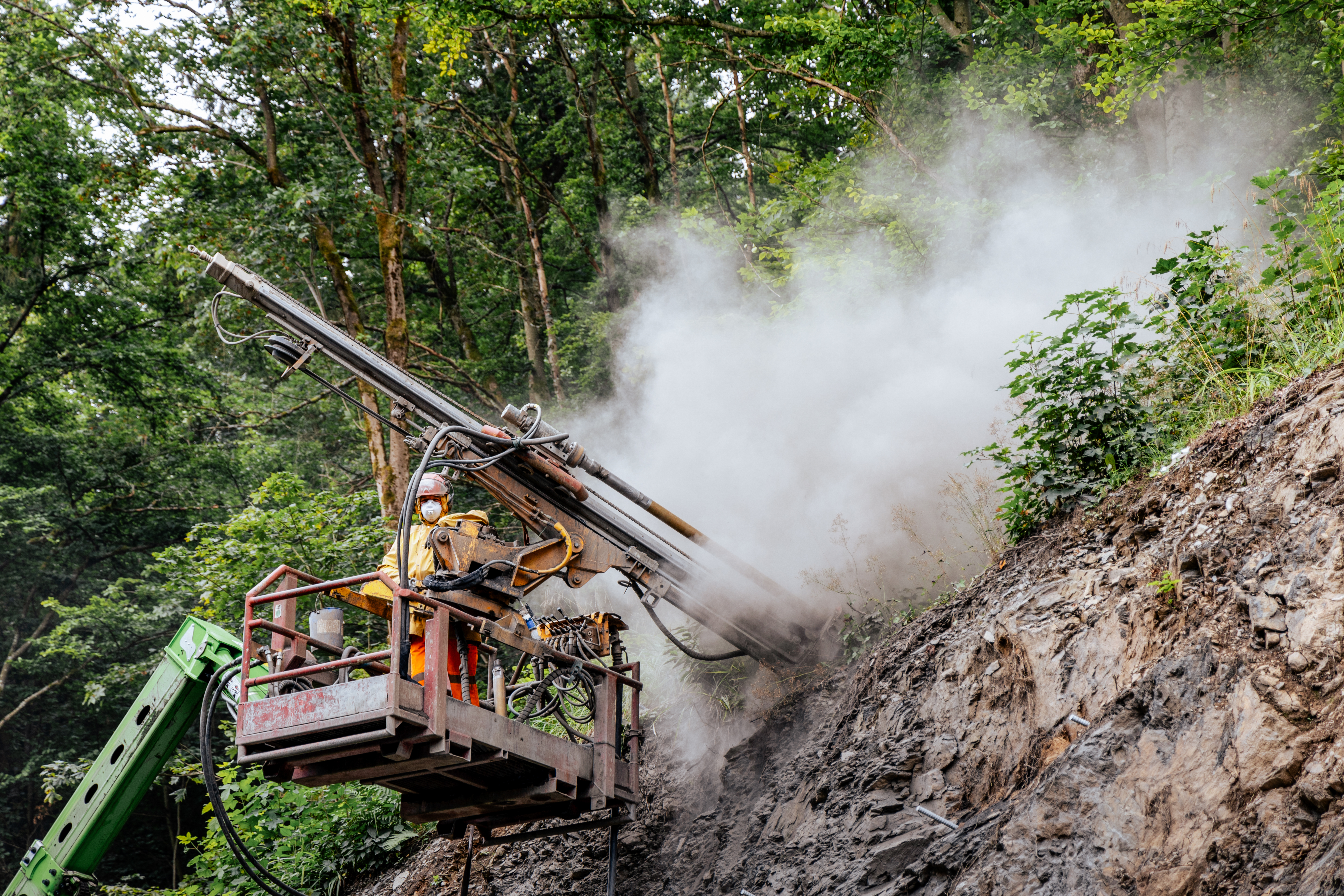 Bauarbeiten an der neuen Kreisstraße bei Wallenfels