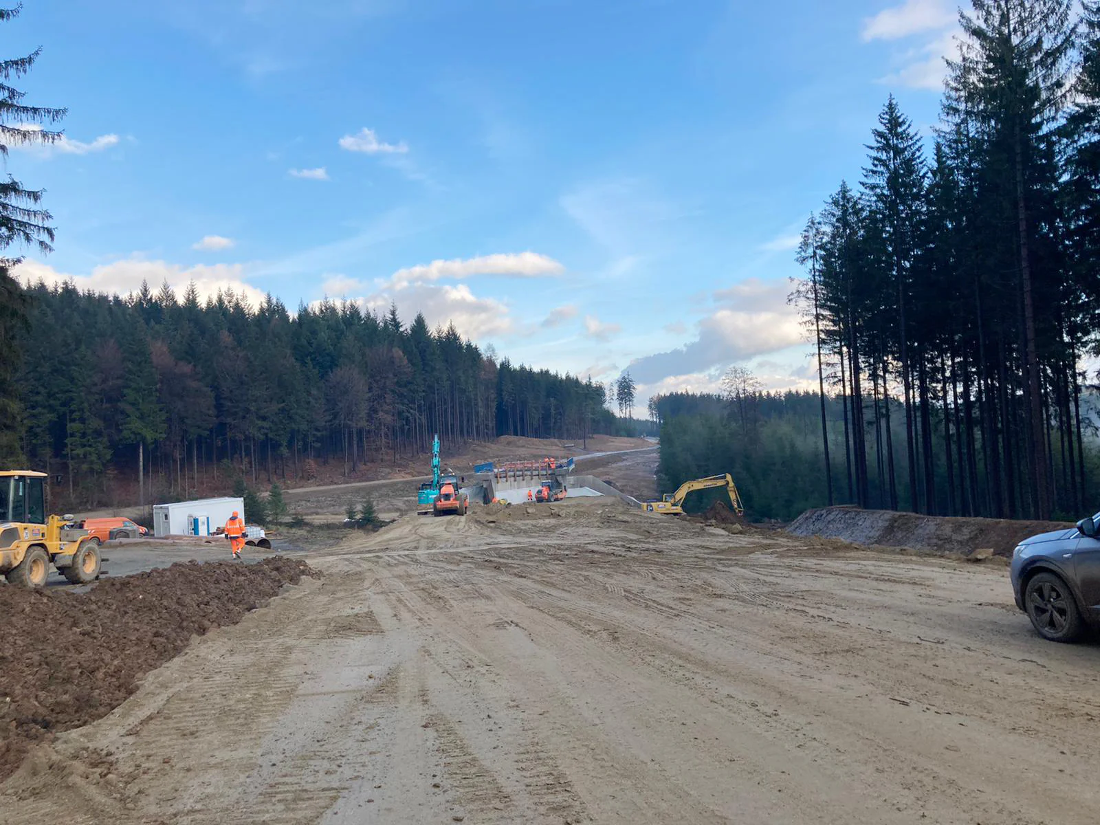 JR beim Neubau der B299 am Hessenreuther Berg